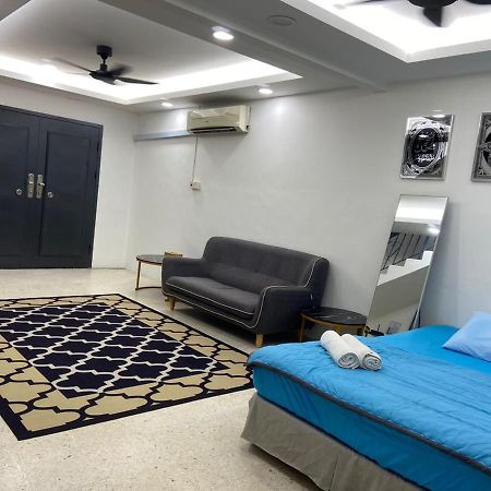 Hs Homestay Cenderawasih Kuantan Town Exterior foto